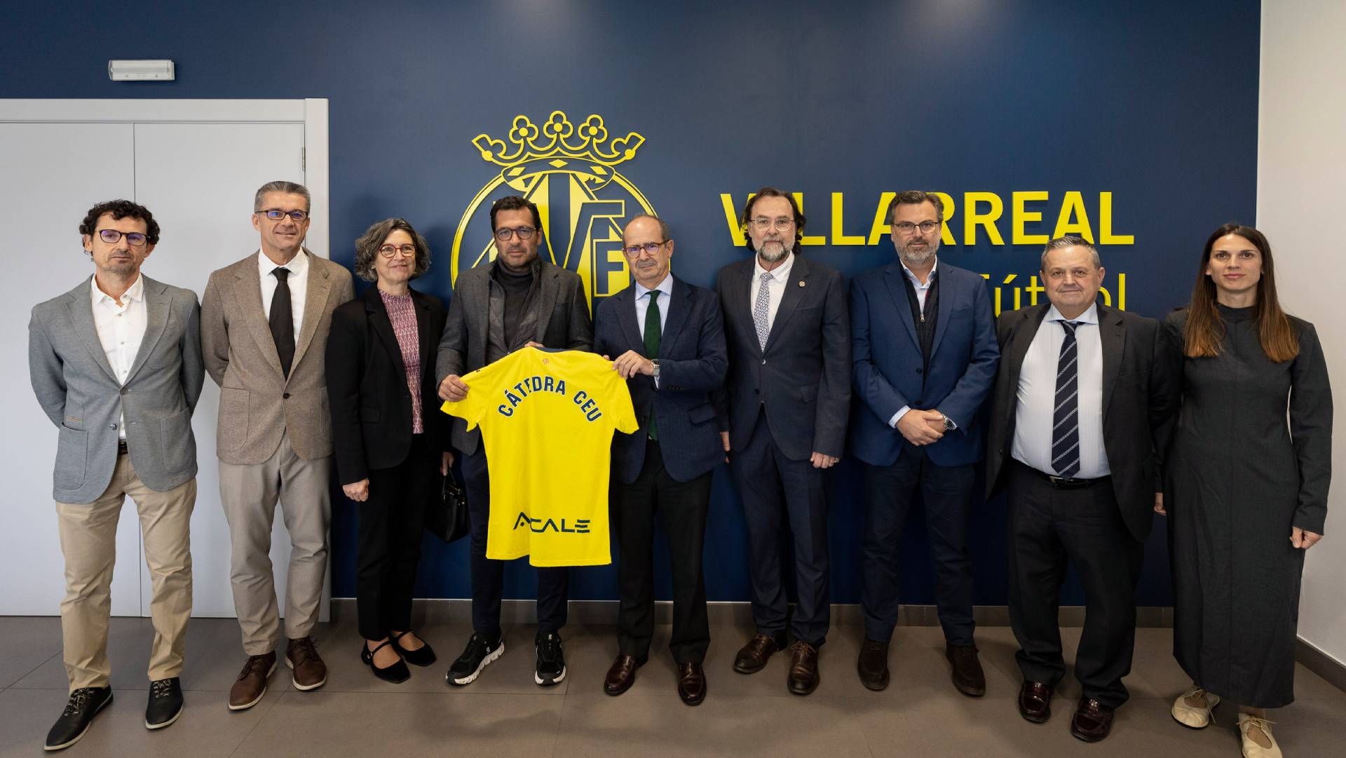 Noticias Endavant 7 FIRMA 1